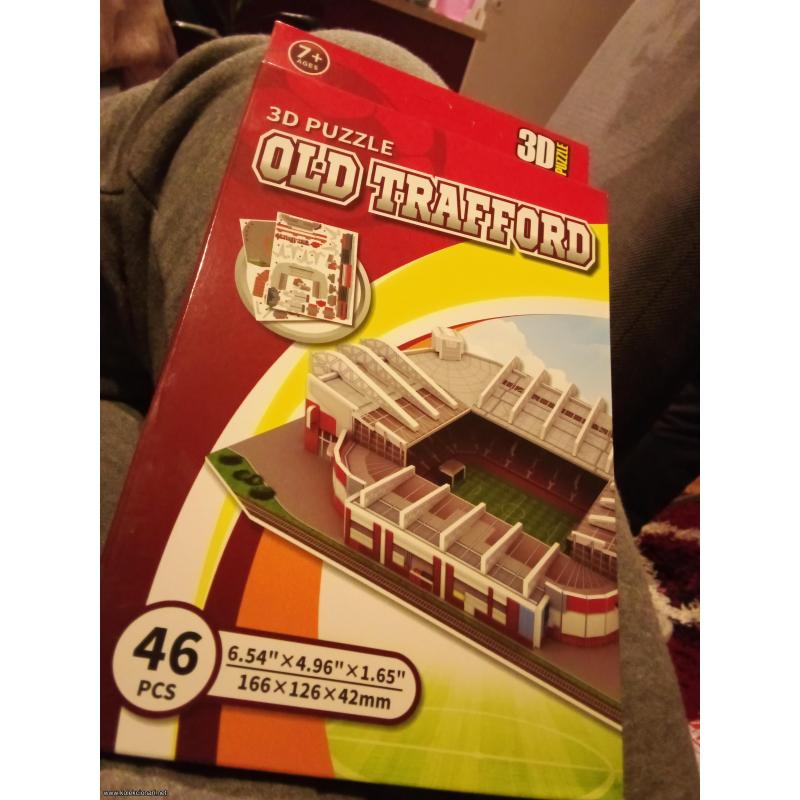 Old Trafford  stadion 3d puzzle