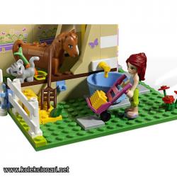 Lego Friends 3189 - Heartlake Stables (LF27)